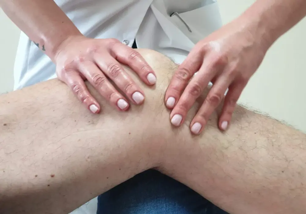 Ile kosztuje wizyta fizjoterapeuty w domu? Sprawdź ceny i lokalizacje