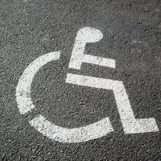 Jak załatwić miejsce parkingowe dla niepełnosprawnych bez problemów