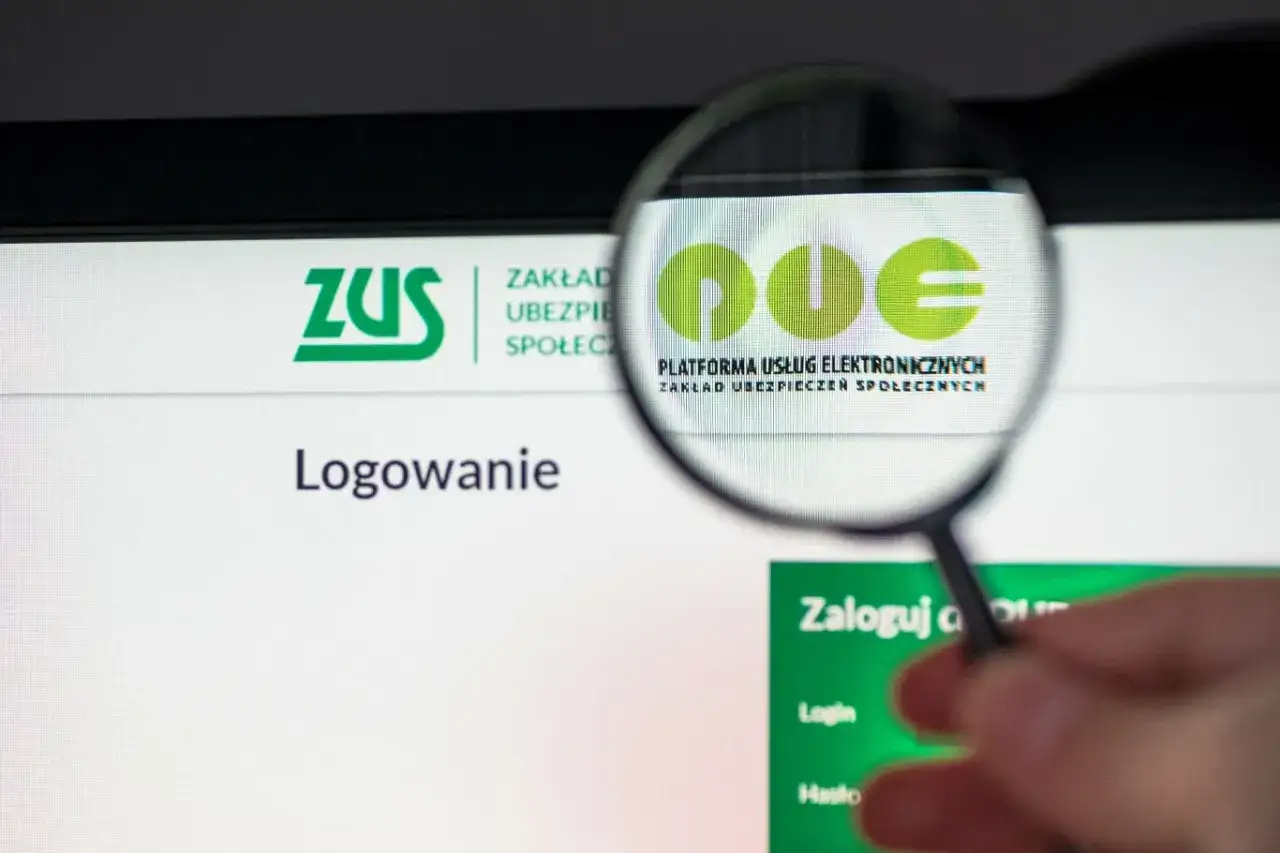 Logowanie do PUE ZUS. Użytkownicy szukają informacji o 300 plus kiedy wypłaty forum.