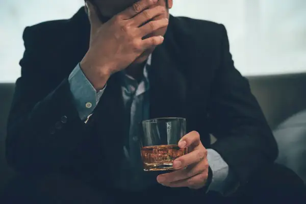 Renta alkoholowa - jak ZUS ocenia niezdolność do pracy?